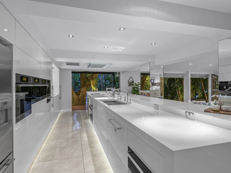 27 Sutton Street, Chelmer QLD 4068