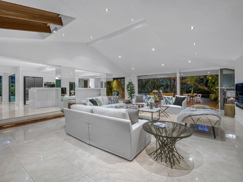 27 Sutton Street, Chelmer QLD 4068