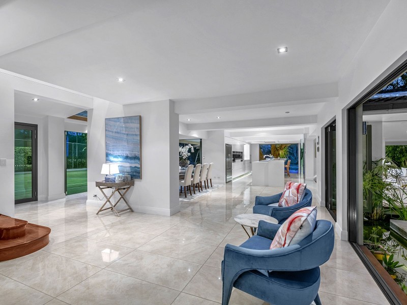 27 Sutton Street, Chelmer QLD 4068