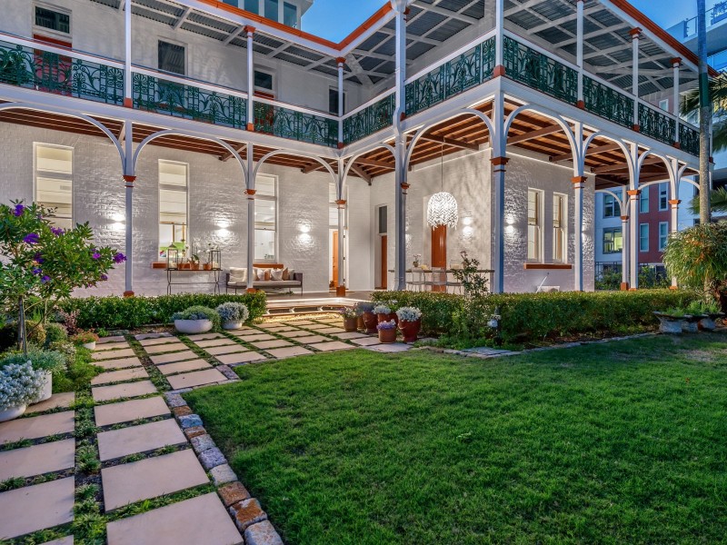1/110 Main Street, Kangaroo Point QLD 4169