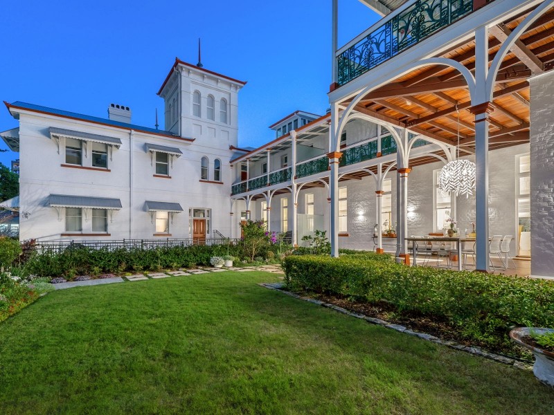 1/110 Main Street, Kangaroo Point QLD 4169
