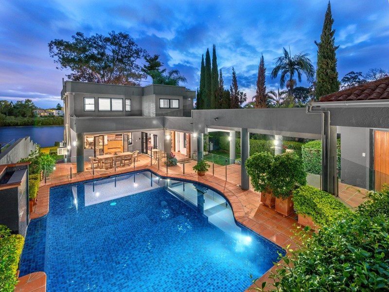 31 Ivy Street, Indooroopilly QLD 4068