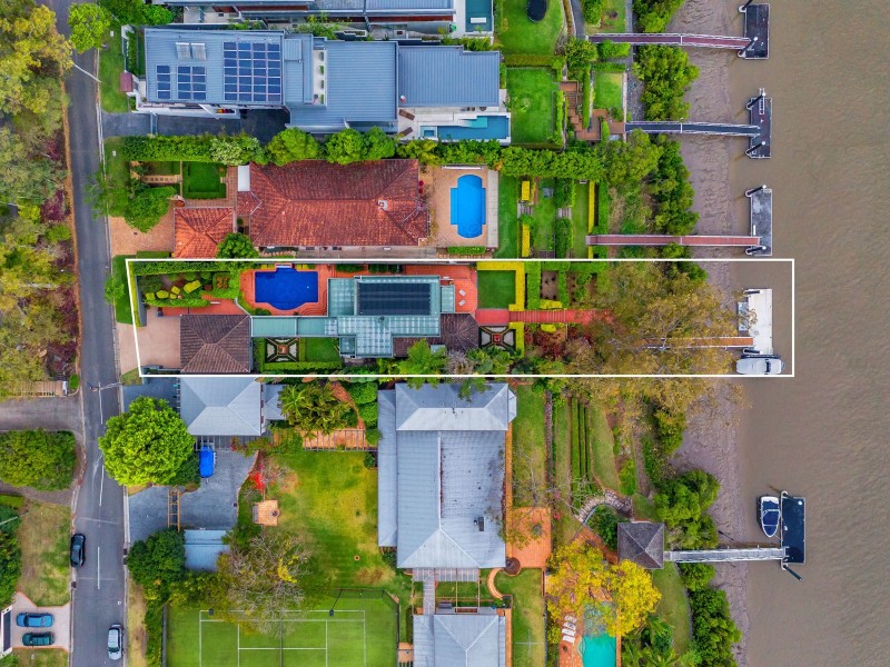 31 Ivy Street, Indooroopilly QLD 4068