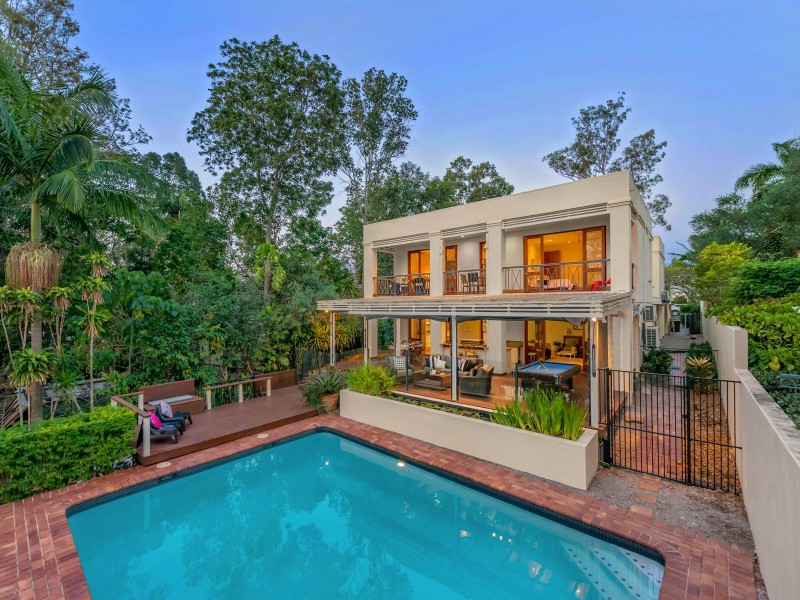 9 Joseph Street, Sherwood QLD 4075