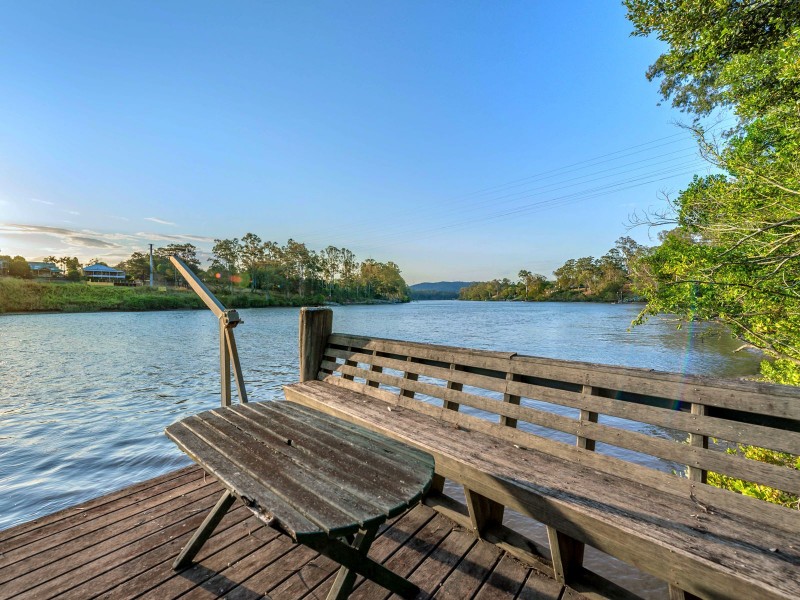 9 Joseph Street, Sherwood QLD 4075