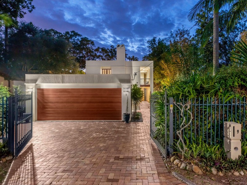 9 Joseph Street, Sherwood QLD 4075