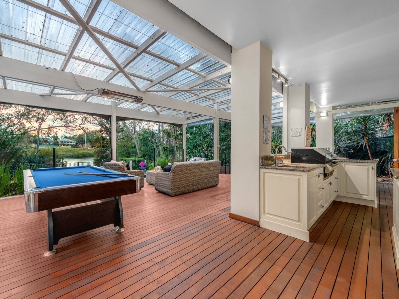 9 Joseph Street, Sherwood QLD 4075