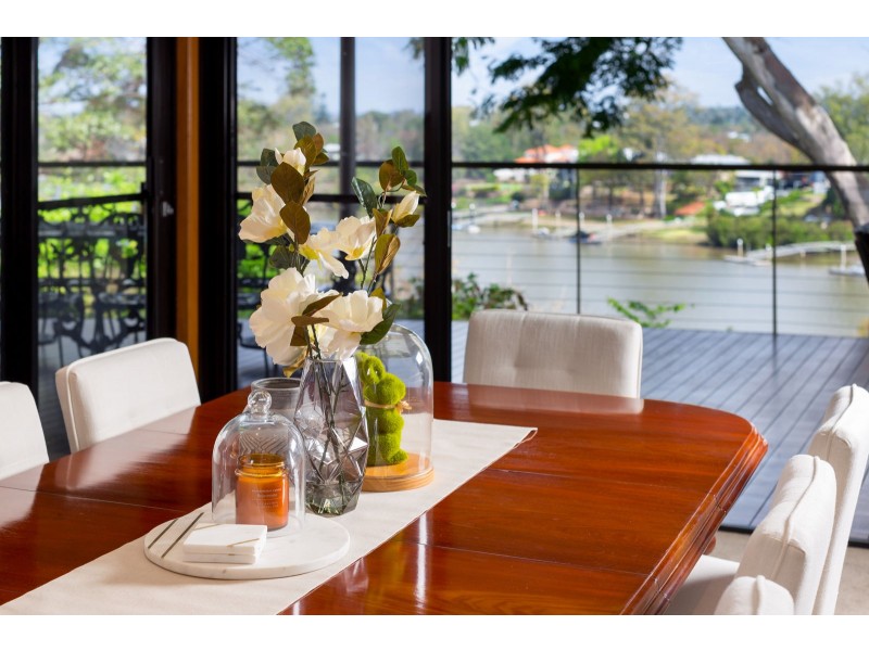 29 Neulans Road, Indooroopilly QLD 4068