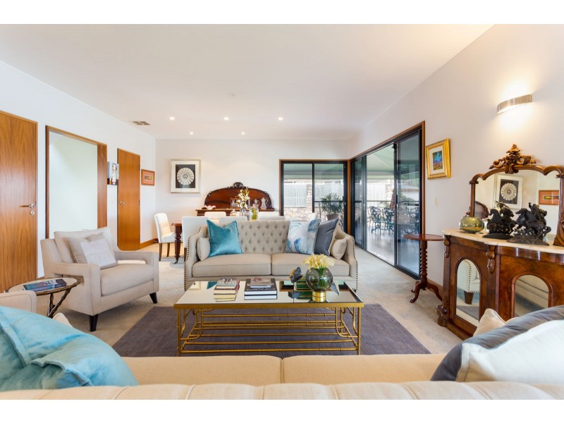 29 Neulans Road, Indooroopilly QLD 4068