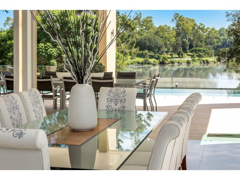 39 Richmond Street, Corinda QLD 4075