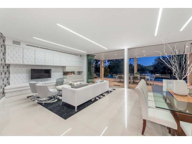 39 Richmond Street, Corinda QLD 4075