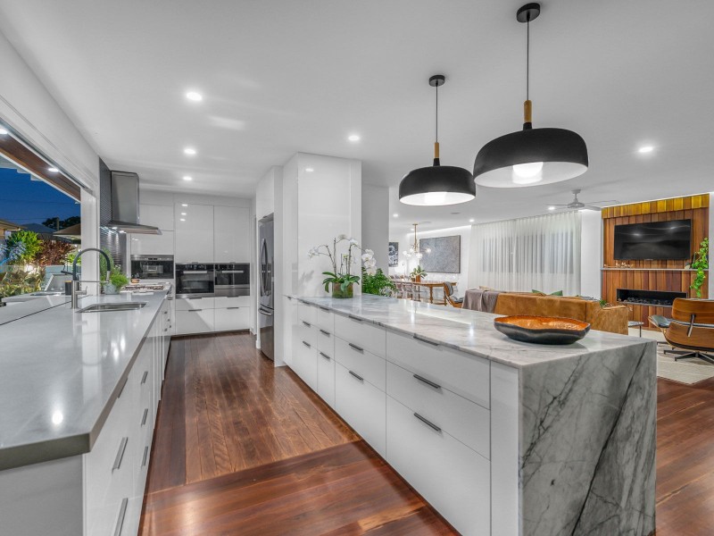 227 Dewar Terrace, Corinda QLD 4075