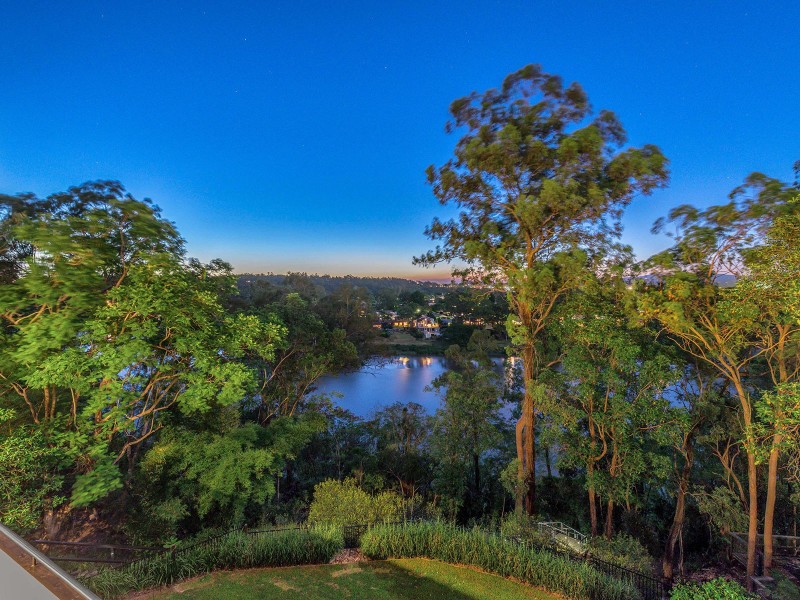227 Dewar Terrace, Corinda QLD 4075