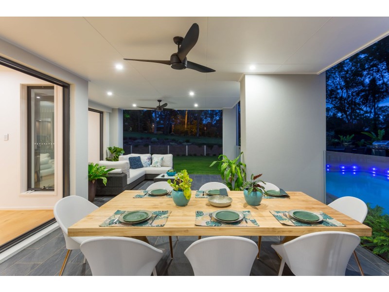 9 Cubberla Street, Fig Tree Pocket QLD 4069