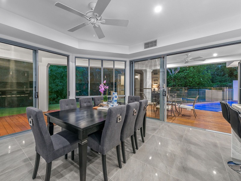 303a Kenmore Road, Fig Tree Pocket QLD 4069