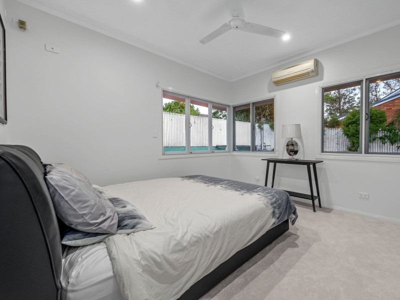 128 Kadumba Street, Yeronga QLD 4104