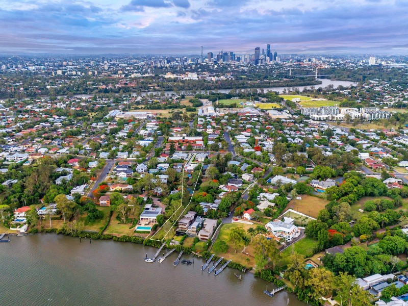 128 Kadumba Street, Yeronga QLD 4104