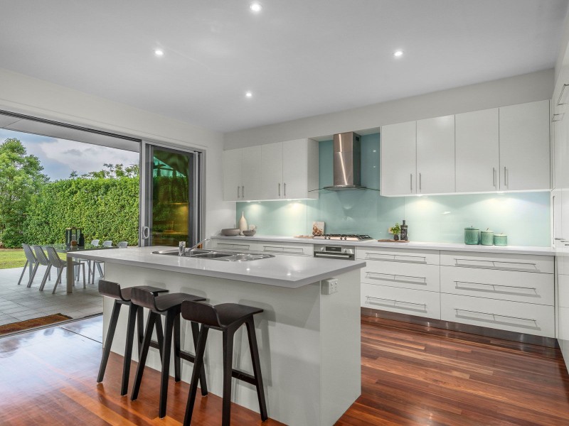 41 Sanctuary Place, Fig Tree Pocket QLD 4069