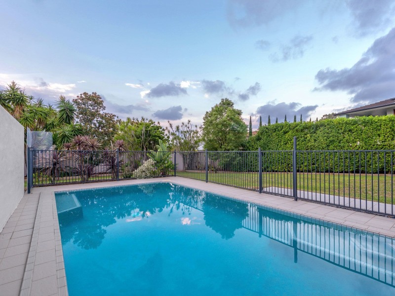 41 Sanctuary Place, Fig Tree Pocket QLD 4069