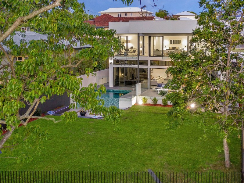 17 Arbour Street, Sherwood QLD 4075