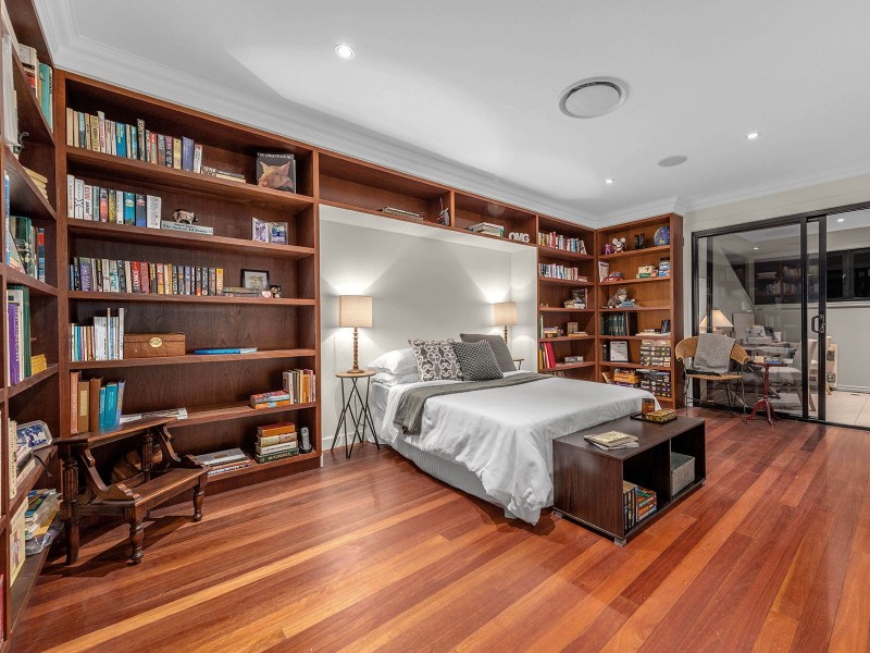 111 Lather Road, Bellbowrie QLD 4070