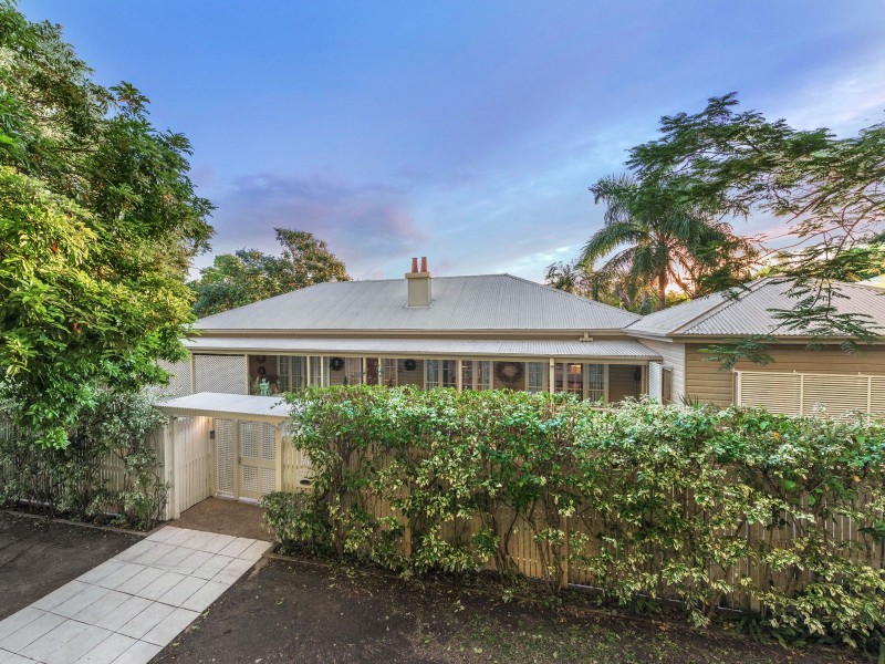 71 Laurel Ave, Chelmer QLD 4068