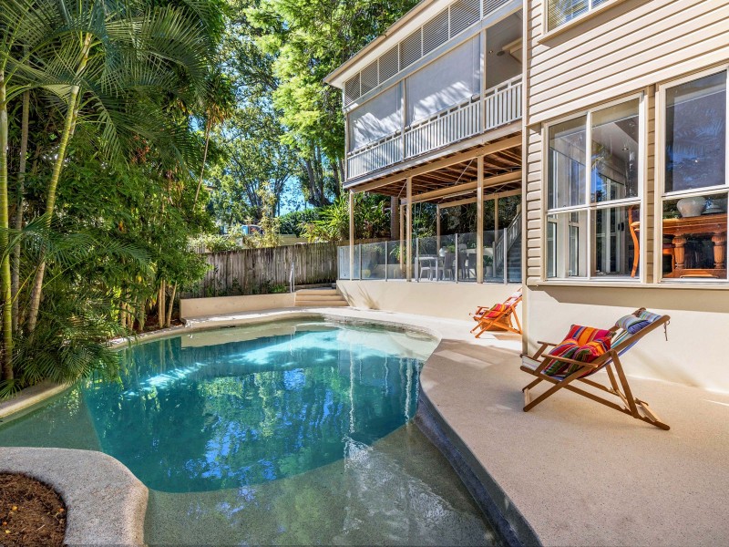 71 Laurel Ave, Chelmer QLD 4068