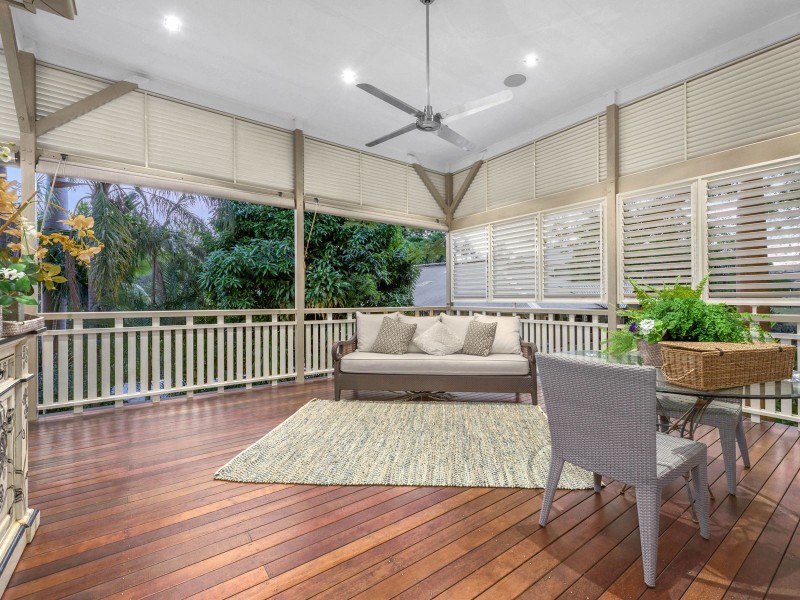 71 Laurel Ave, Chelmer QLD 4068