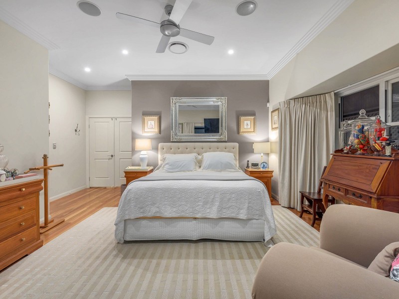 71 Laurel Ave, Chelmer QLD 4068