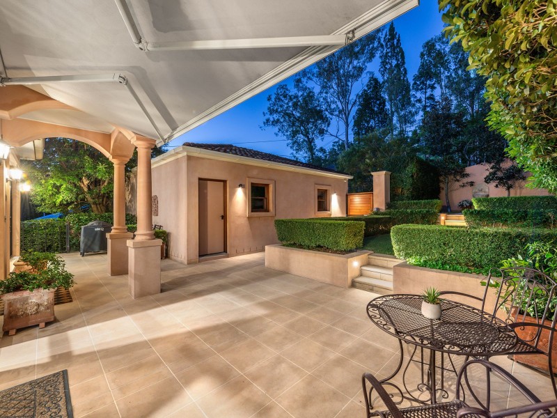 33 Ivy Street, Indooroopilly QLD 4068