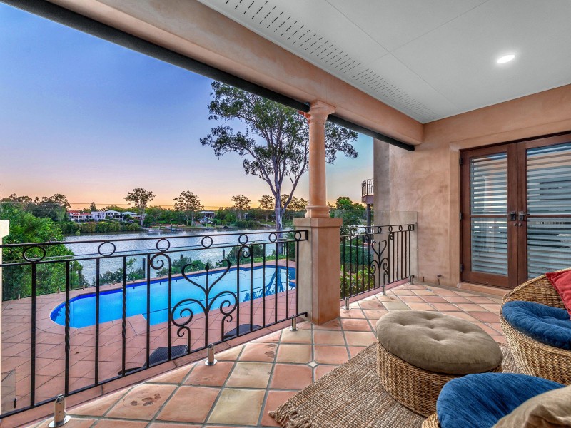 33 Ivy Street, Indooroopilly QLD 4068