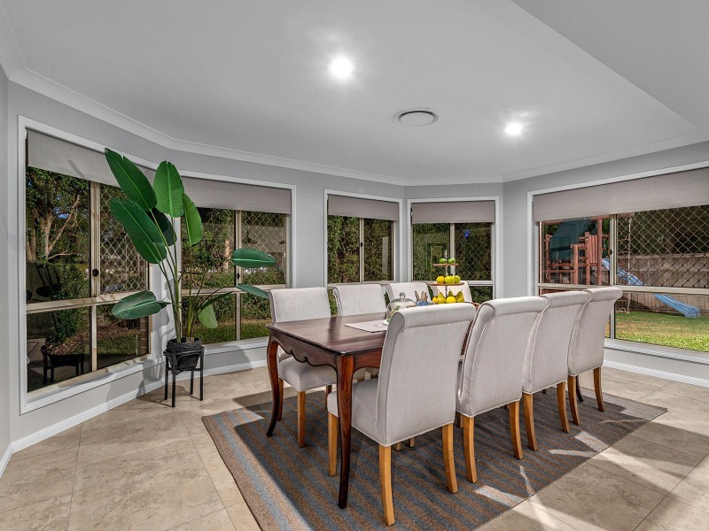 8 Rivergum Place, Fig Tree Pocket QLD 4069