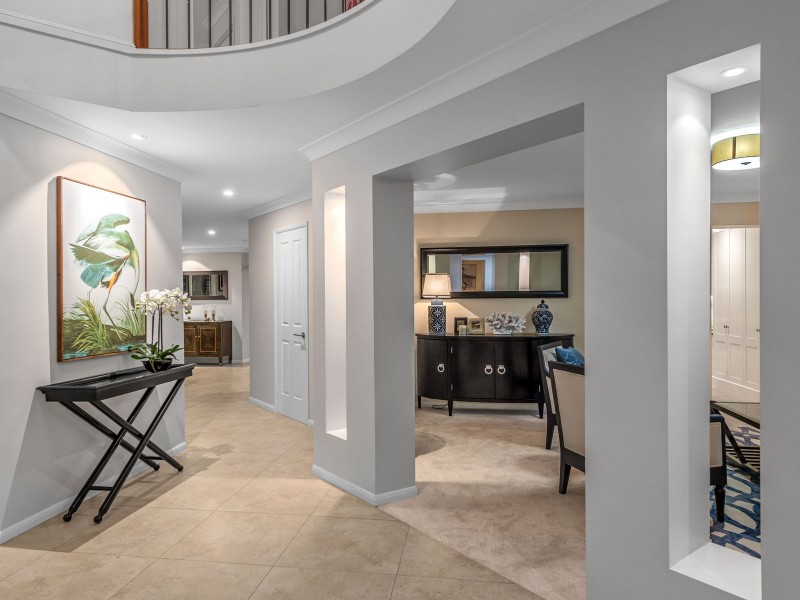 8 Rivergum Place, Fig Tree Pocket QLD 4069