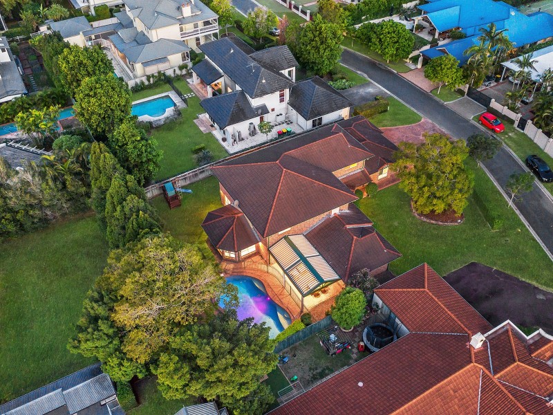 8 Rivergum Place, Fig Tree Pocket QLD 4069