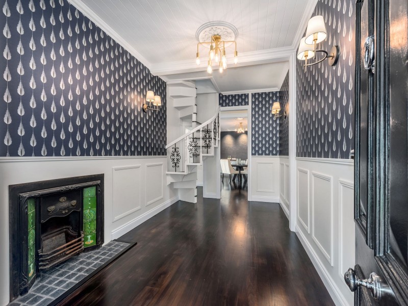 10 Lama Street, Chelmer QLD 4068