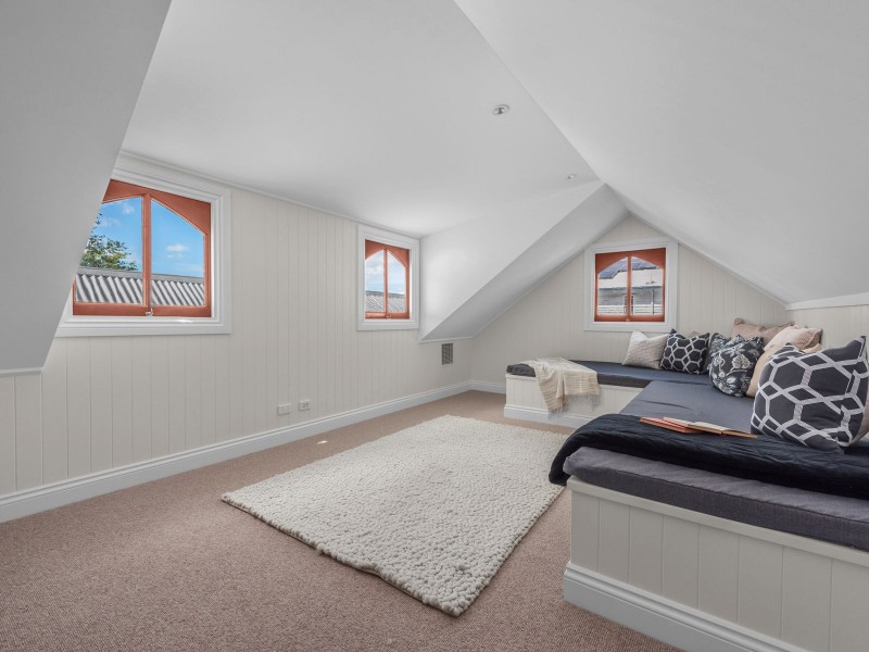 10 Lama Street, Chelmer QLD 4068