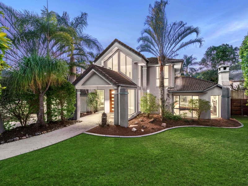 120 Ironbark Road, Chapel Hill QLD 4069