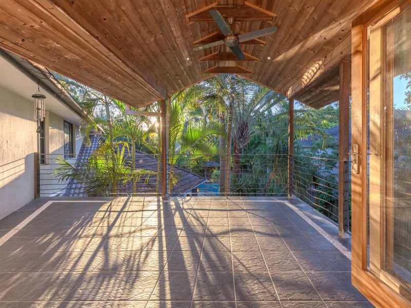 120 Ironbark Road, Chapel Hill QLD 4069