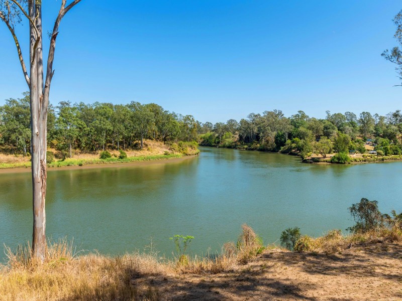 30 Hawkesbury Road, Moggill QLD 4070