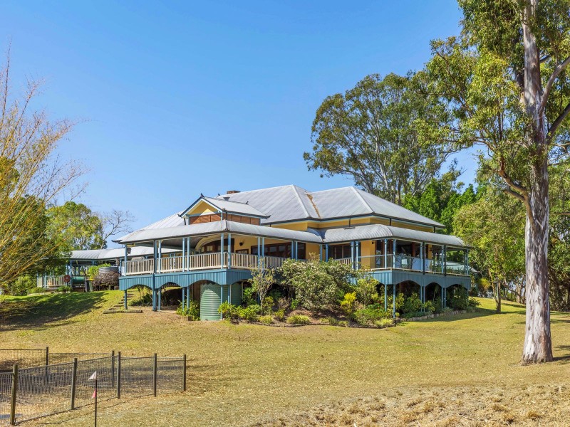 30 Hawkesbury Road, Moggill QLD 4070