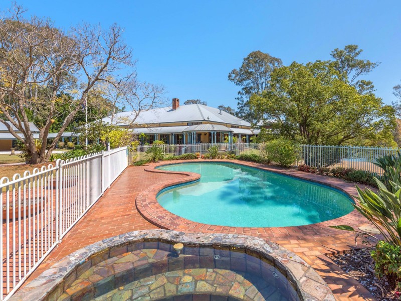 30 Hawkesbury Road, Moggill QLD 4070