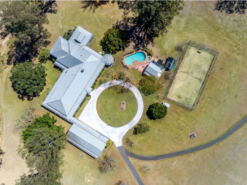 30 Hawkesbury Road, Moggill QLD 4070