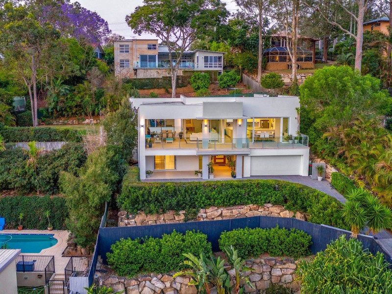 32 Robertson Place, Fig Tree Pocket QLD 4069