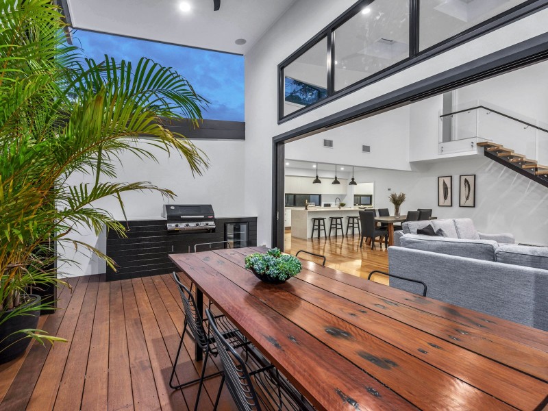 162a Highland Terrace, St Lucia QLD 4067