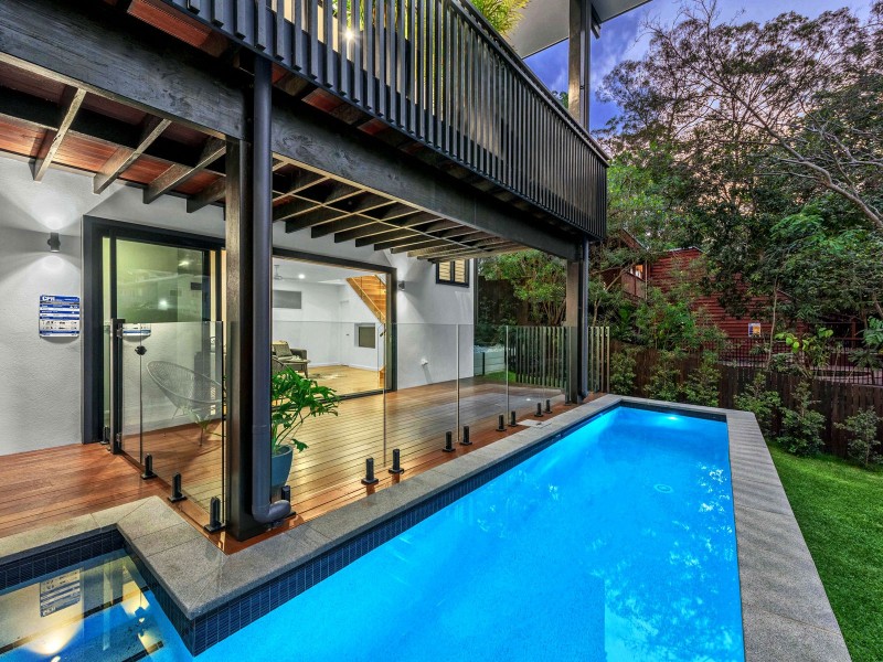 162a Highland Terrace, St Lucia QLD 4067