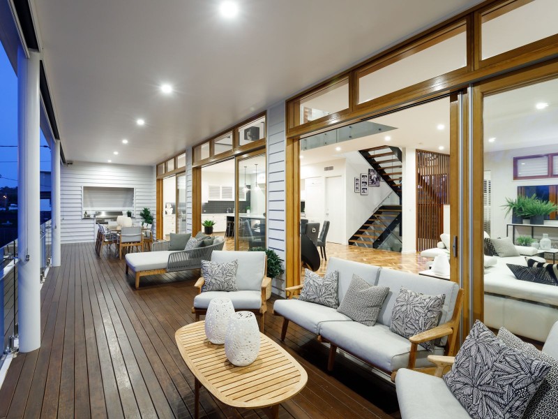 67 Nadine Street, Graceville QLD 4075