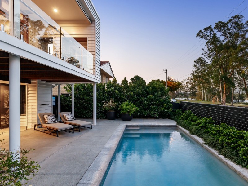 67 Nadine Street, Graceville QLD 4075