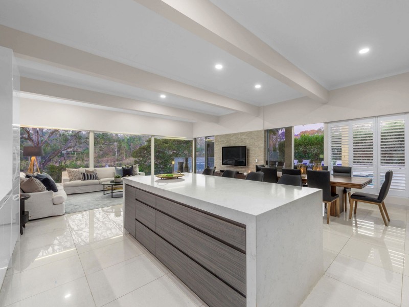 59 Kooringal Drive, Jindalee QLD 4074