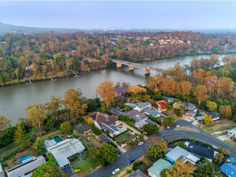 59 Kooringal Drive, Jindalee QLD 4074