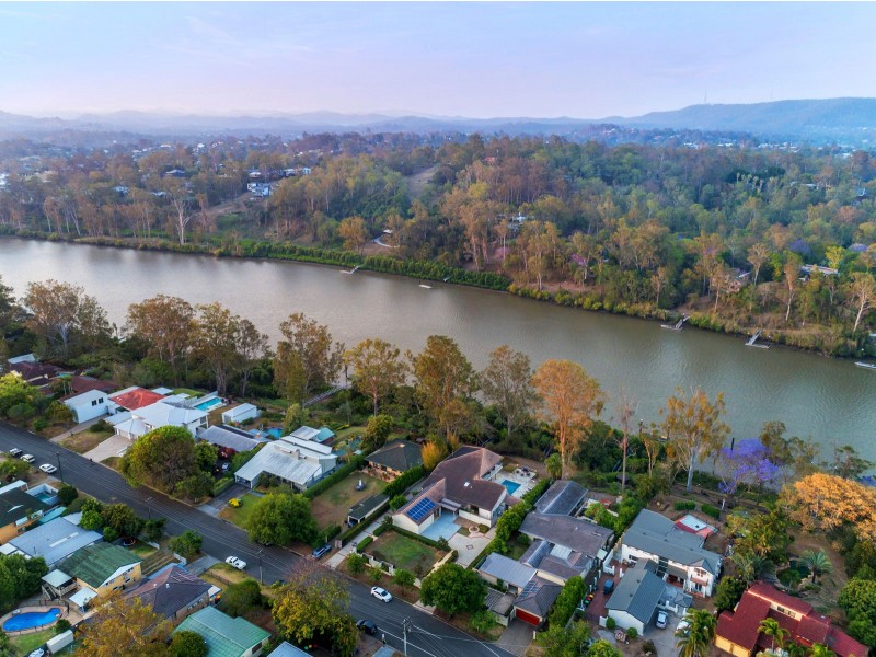 59 Kooringal Drive, Jindalee QLD 4074